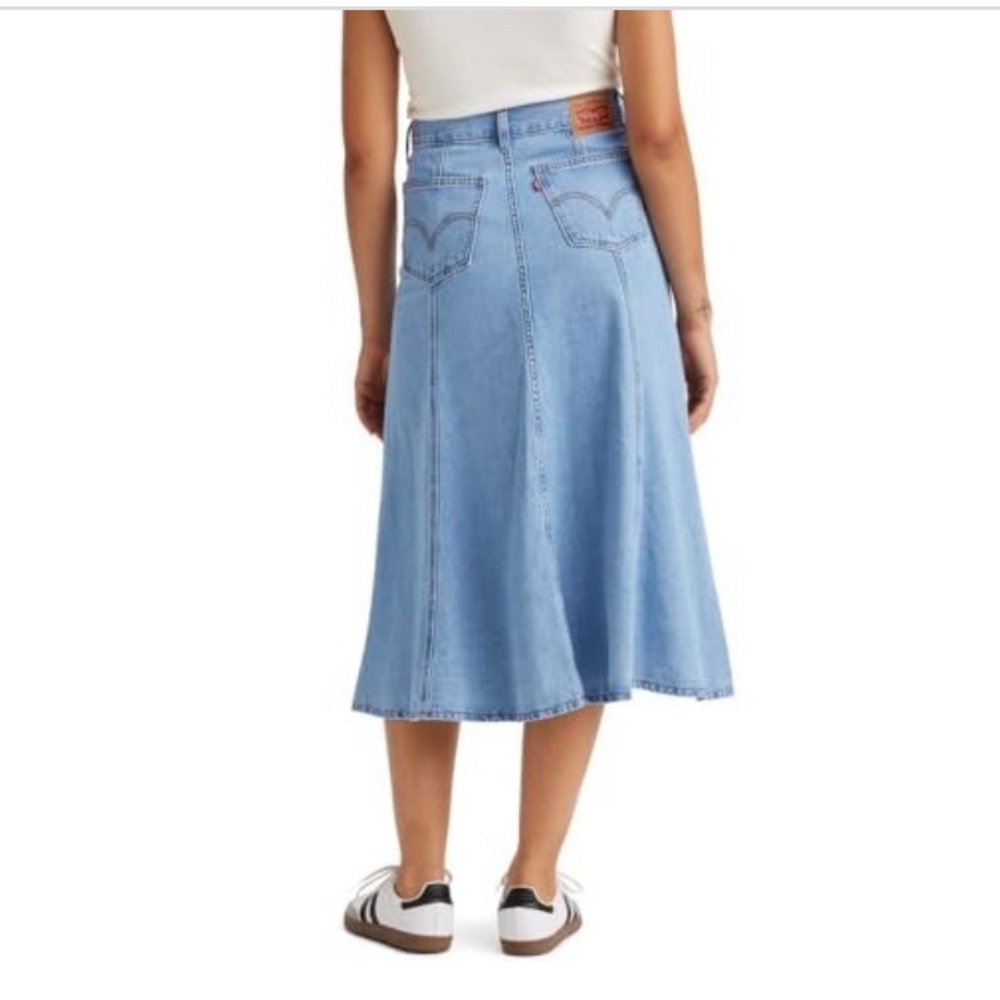 Levi's Fit & Flare medium‎ wash retro style midi jeans Skirt size 29 brand new